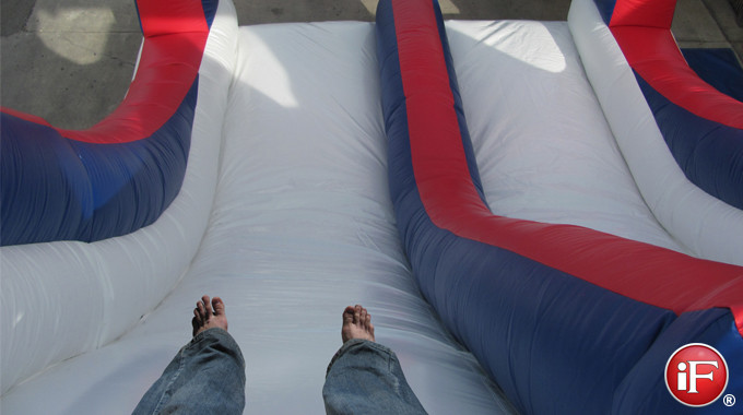 inflatable_obstacle_course2