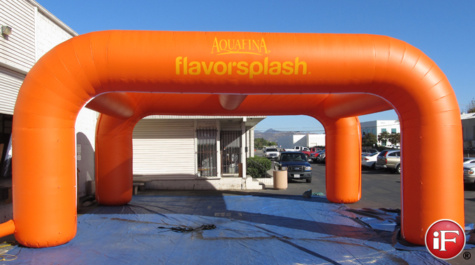 inflatable_square_tent_1