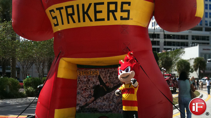soccer_jersey_kick