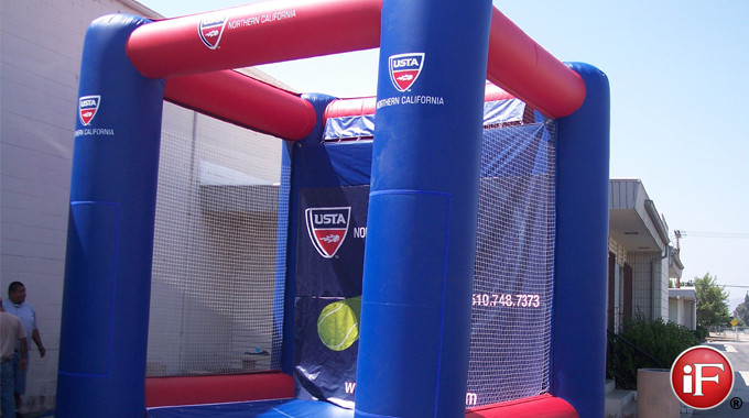 tennis_pen_inflatable2