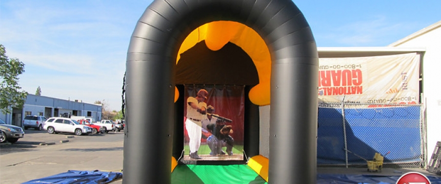 Inflatable_standard_sports_pen