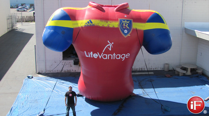 inflatable-jersey